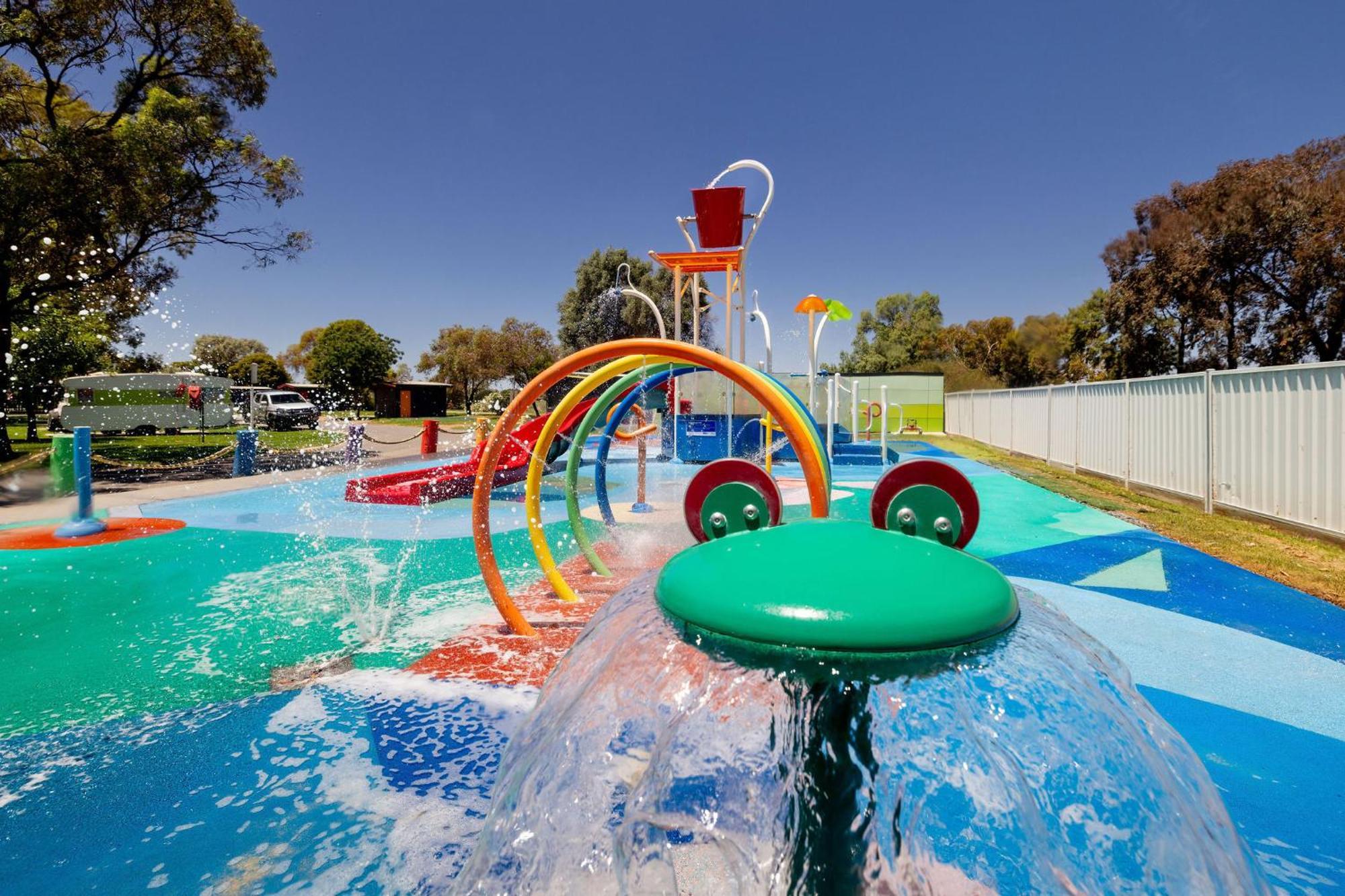 Hotel Big4 Swan Hill Esterno foto